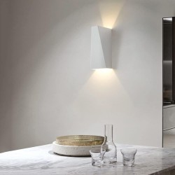 Lámpara de pared exterior asimétrica