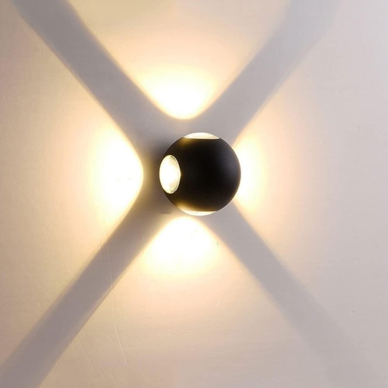 Lámpara de pared exterior esfera cuatro luces negra o blanca