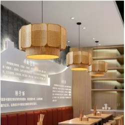 Lámpara colgante de ratán