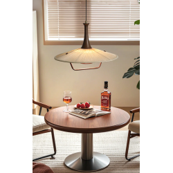 Lámpara colgante estilo oriental con detalle de madera