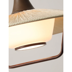 Lámpara colgante estilo oriental con detalle de madera