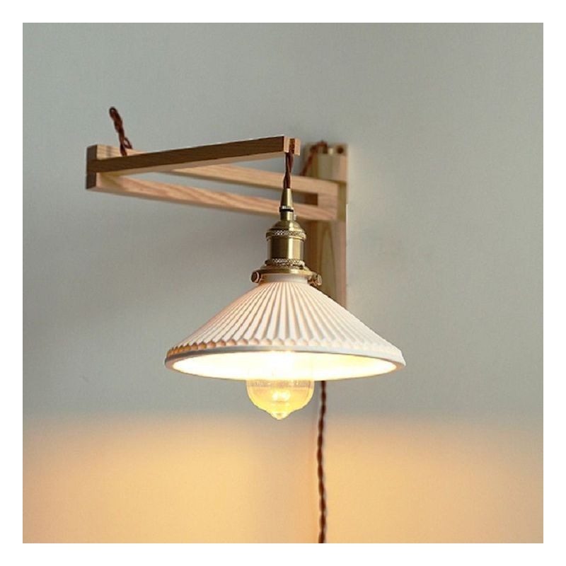 Lámpara de pared brazo de madera