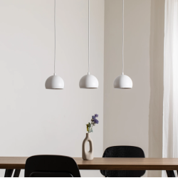 Lámpara colgante triple lineal blanca