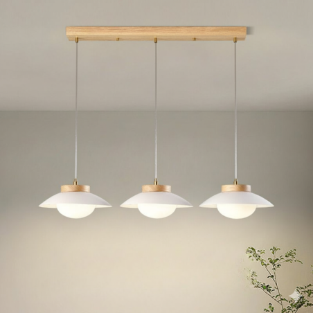 Lámpara colgante triple detalle madera
